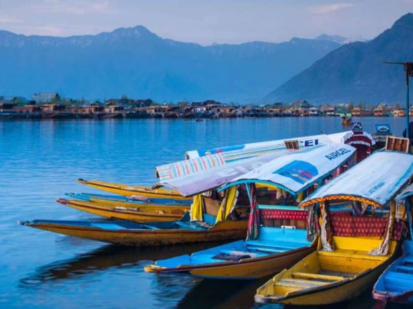 Shikara Ride Dal Lake